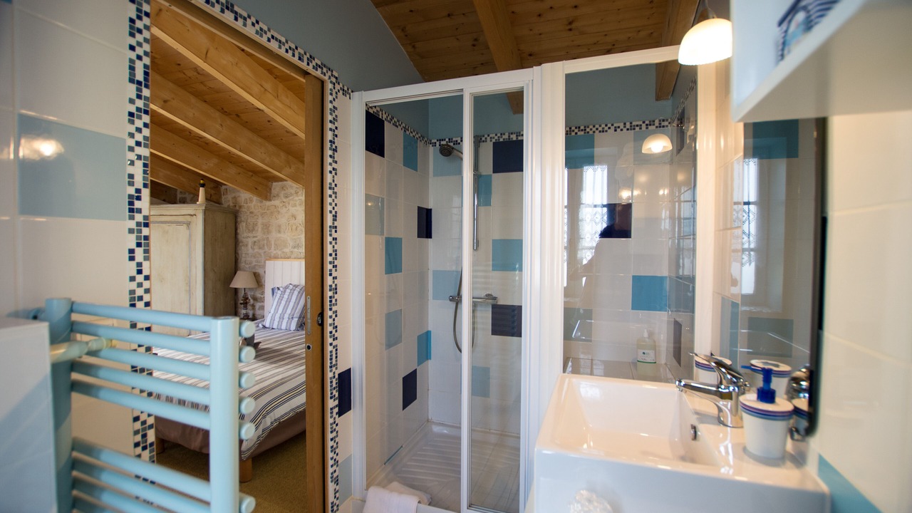 Photo of Bathroom in Dompierre-sur-Mer