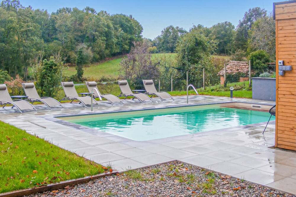Photo of Outdoor in Etagnac