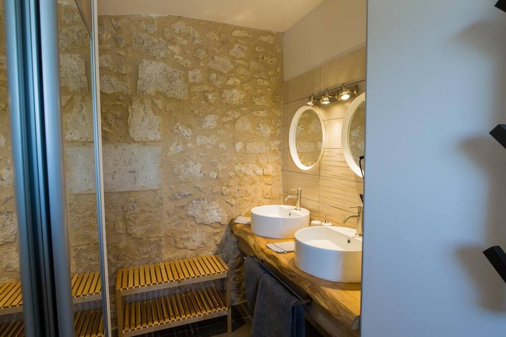 Photo of Bathroom in Saint-Nexans