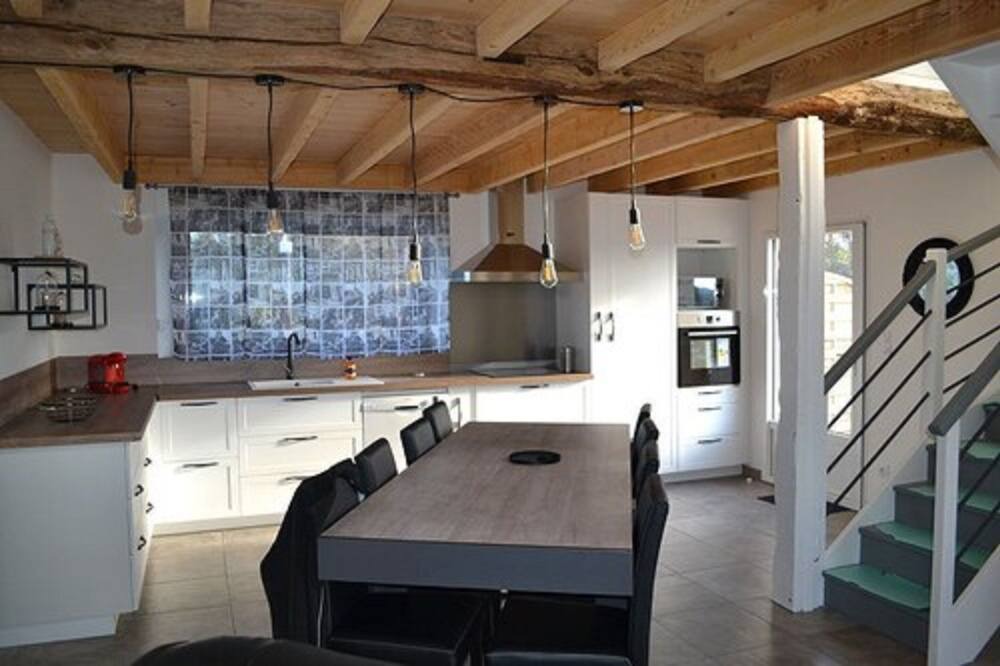 Photo of Livingroom in Saint-Nexans