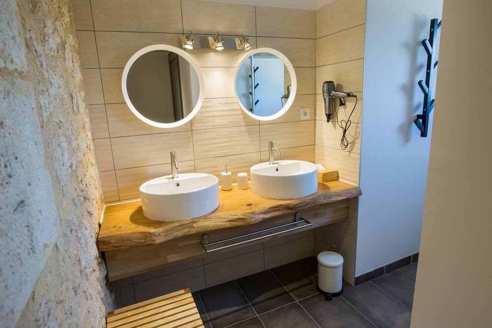 Photo of Bathroom in Saint-Nexans