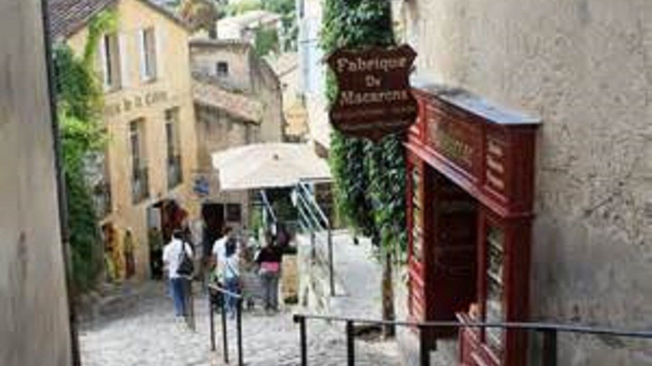 Photo of Outdoor in Loupes