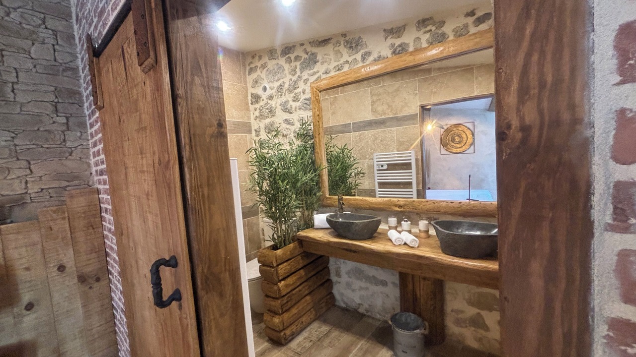 Photo of Bathroom in Berson