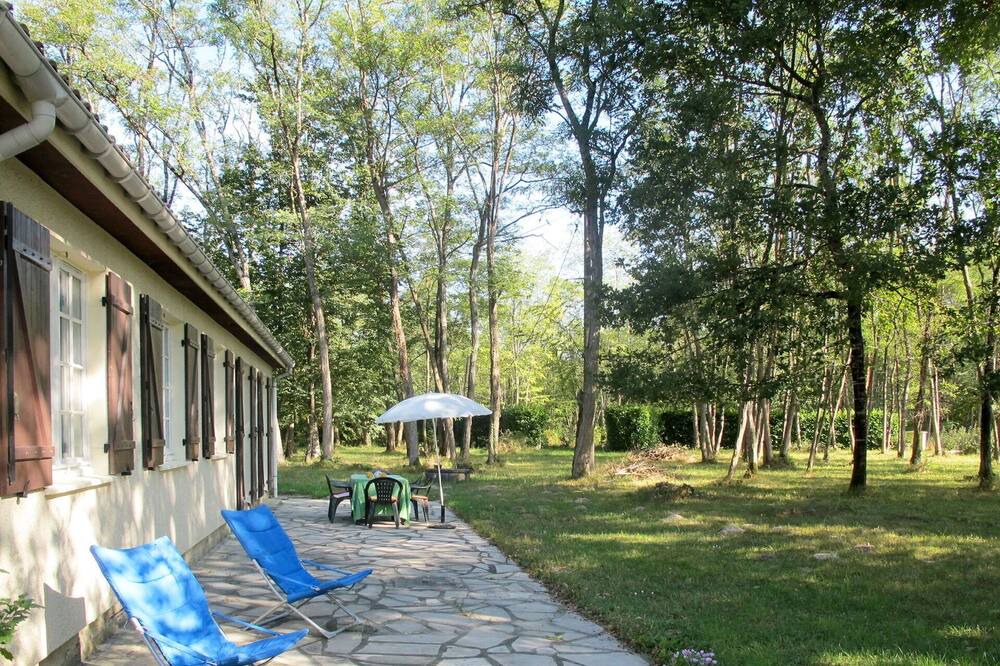 Photo of Outdoor in Saint-Laurent-de-Medoc