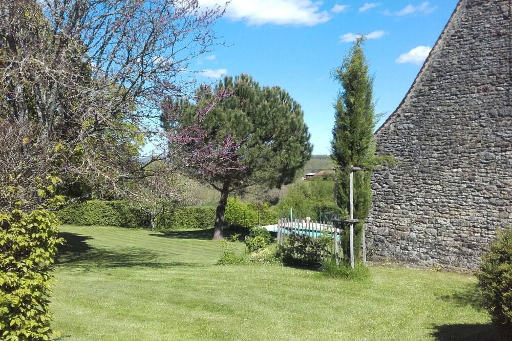 Photo of Others in Saint-Amand-de-Coly