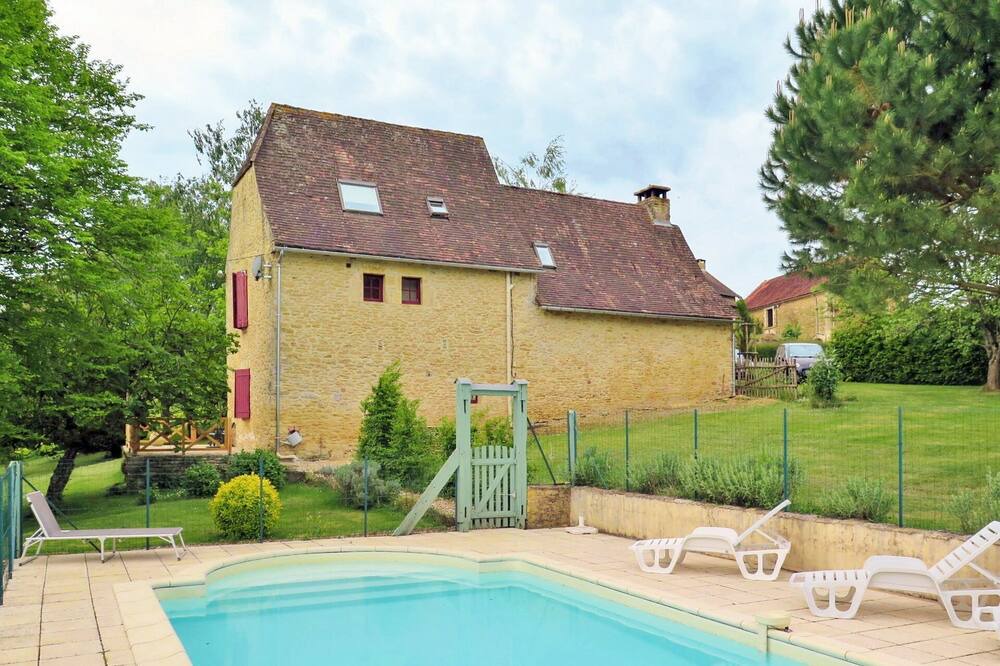 Photo of Outdoor in Saint-Amand-de-Coly