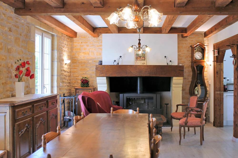 Photo of Others in Auriac-du-Perigord