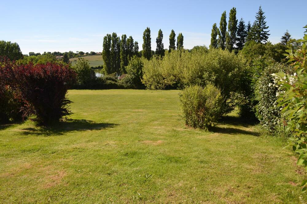 Photo of Outdoor in Verruyes
