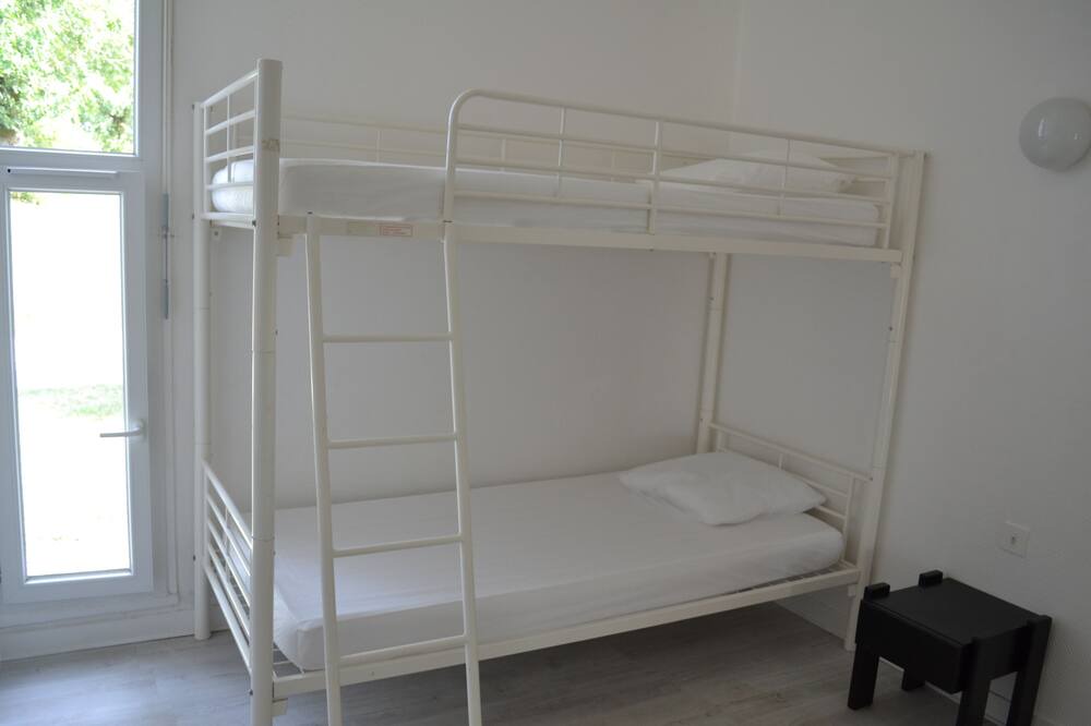 Photo of Bedroom in Verruyes
