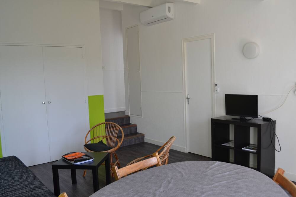 Photo of Bedroom in Verruyes