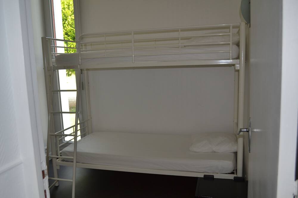 Photo of Bedroom in Verruyes