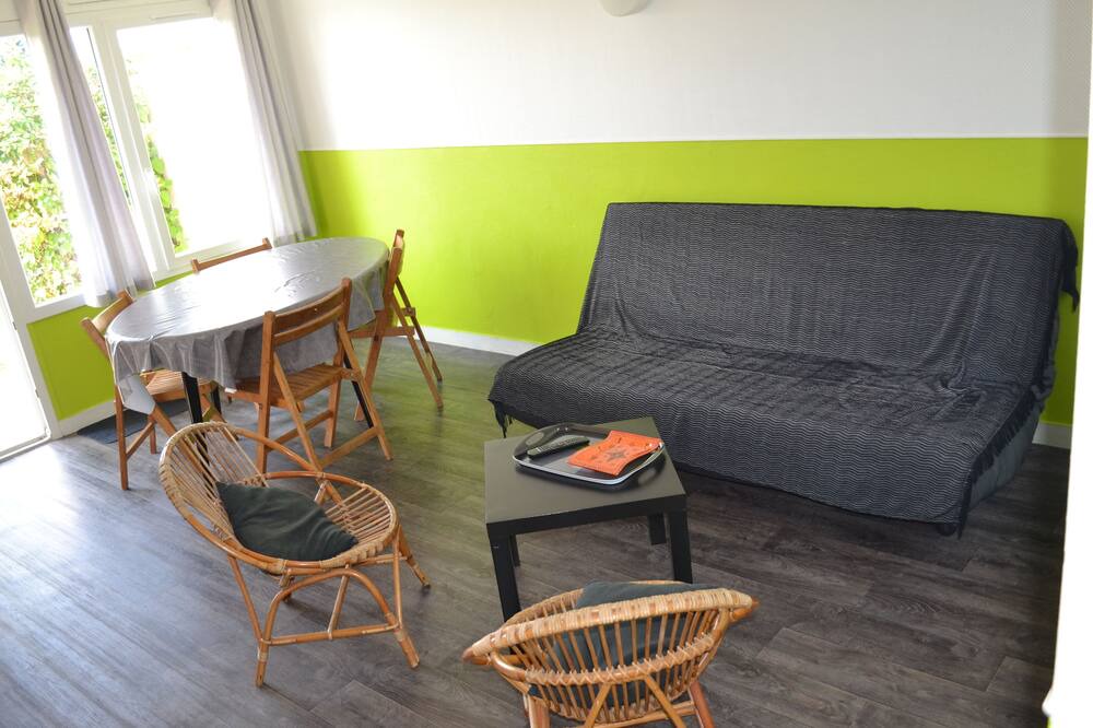 Photo of Livingroom in Verruyes