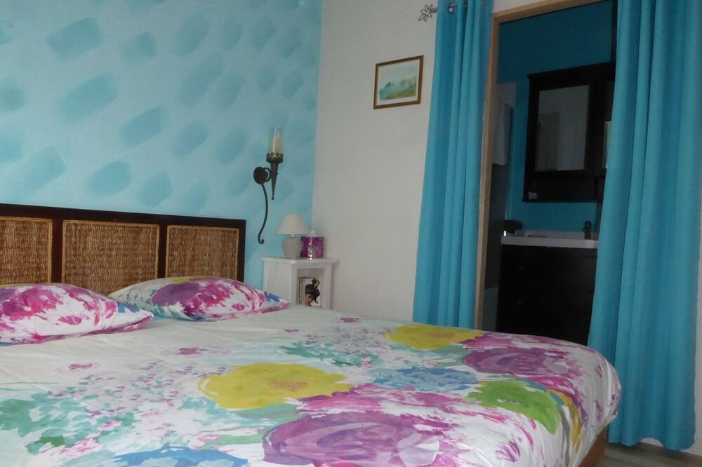 Photo of Bedroom in Lamonzie-Saint-Martin