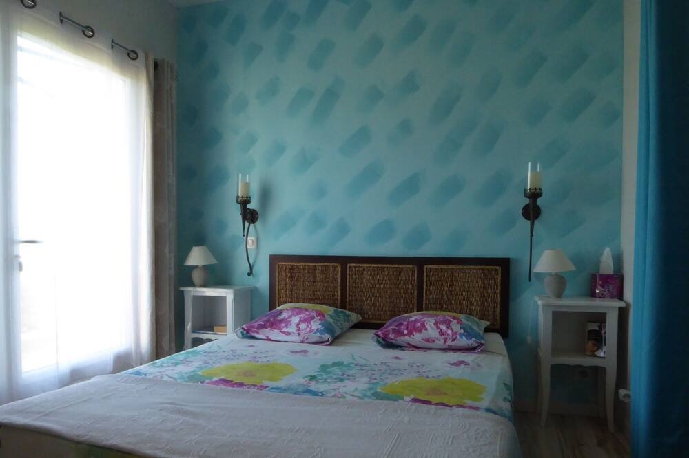 Photo of Bedroom in Lamonzie-Saint-Martin