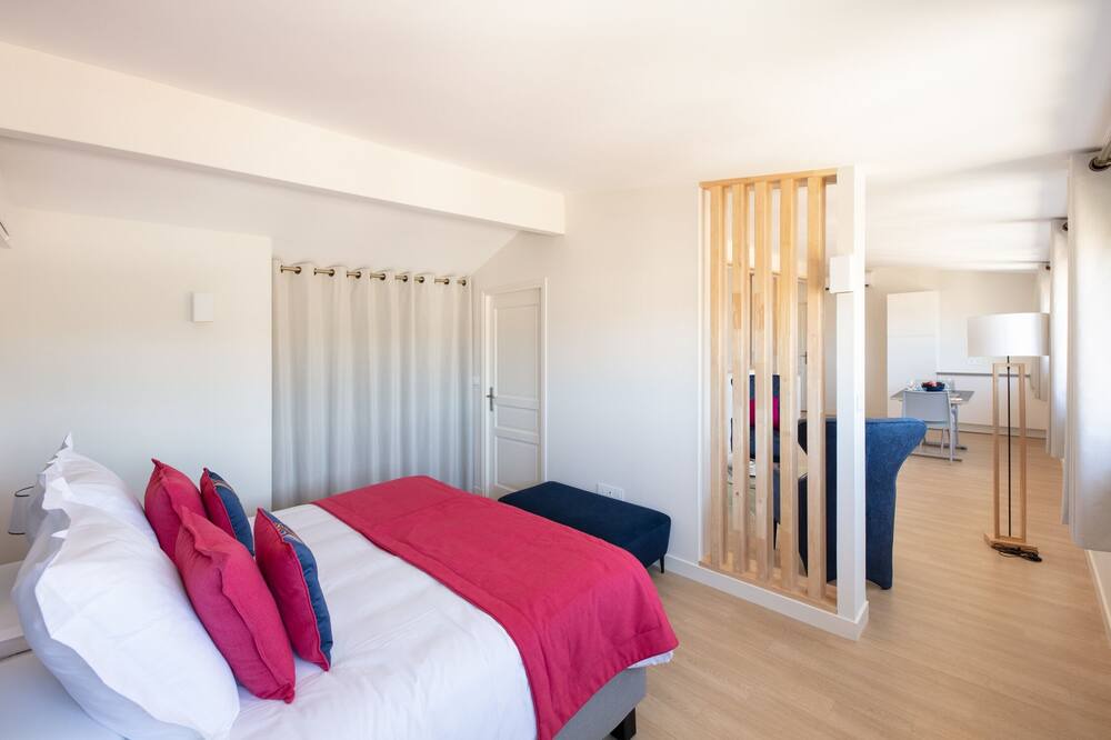 Photo of Bedroom in Angouleme