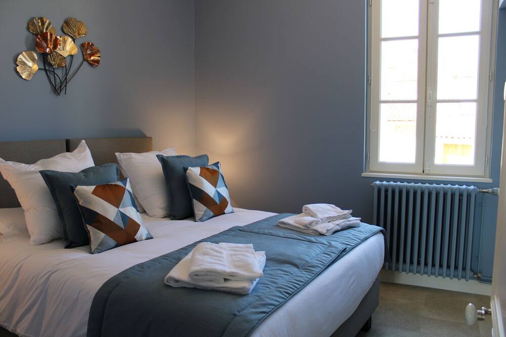 Photo of Bedroom in Angouleme