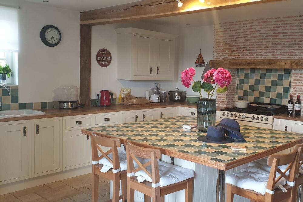 Photo of Kitchen in Armillac