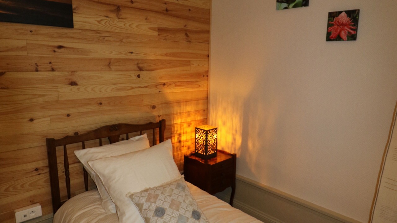 Photo of Bedroom in Montmoreau-Saint-Cybard