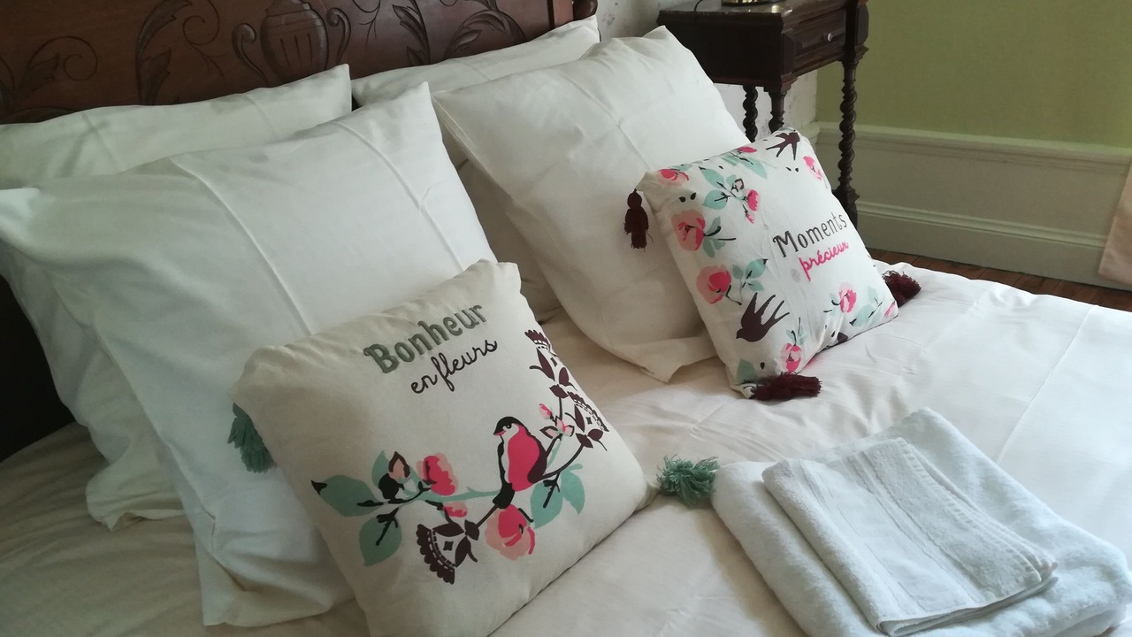 Photo of Bedroom in Montmoreau-Saint-Cybard