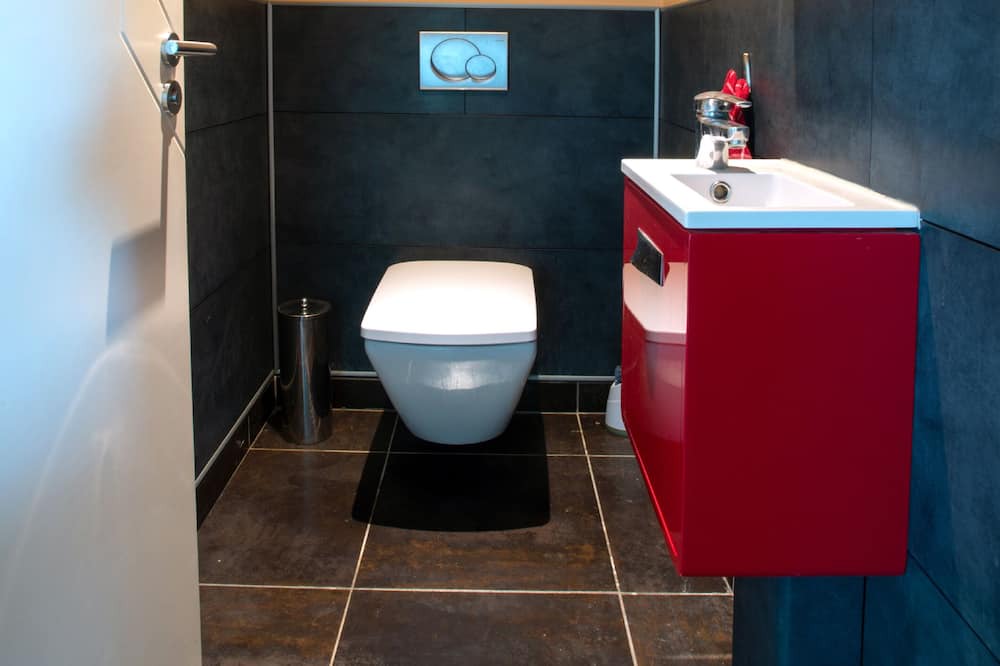 Photo of Bathroom in Latresne