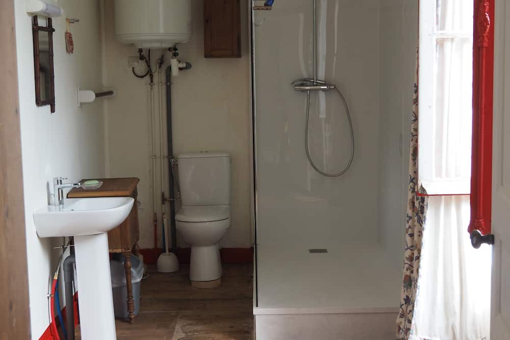 Photo of Bathroom in Rancogne