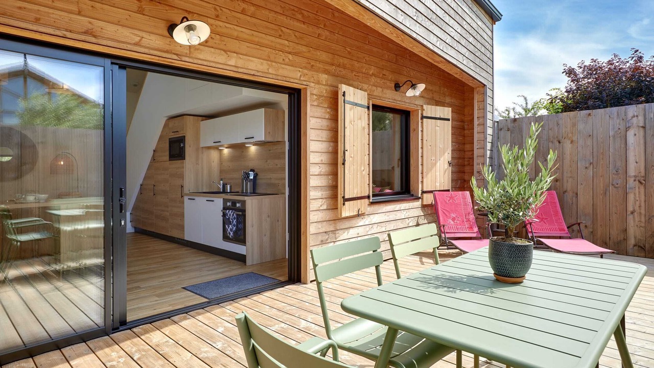 Photo of Patio Balcony in LHoumeau