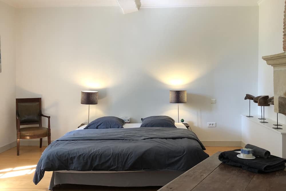 Photo of Bedroom in Frontenac