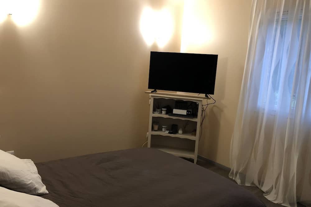 Photo of Bedroom in Laroque-Timbaut