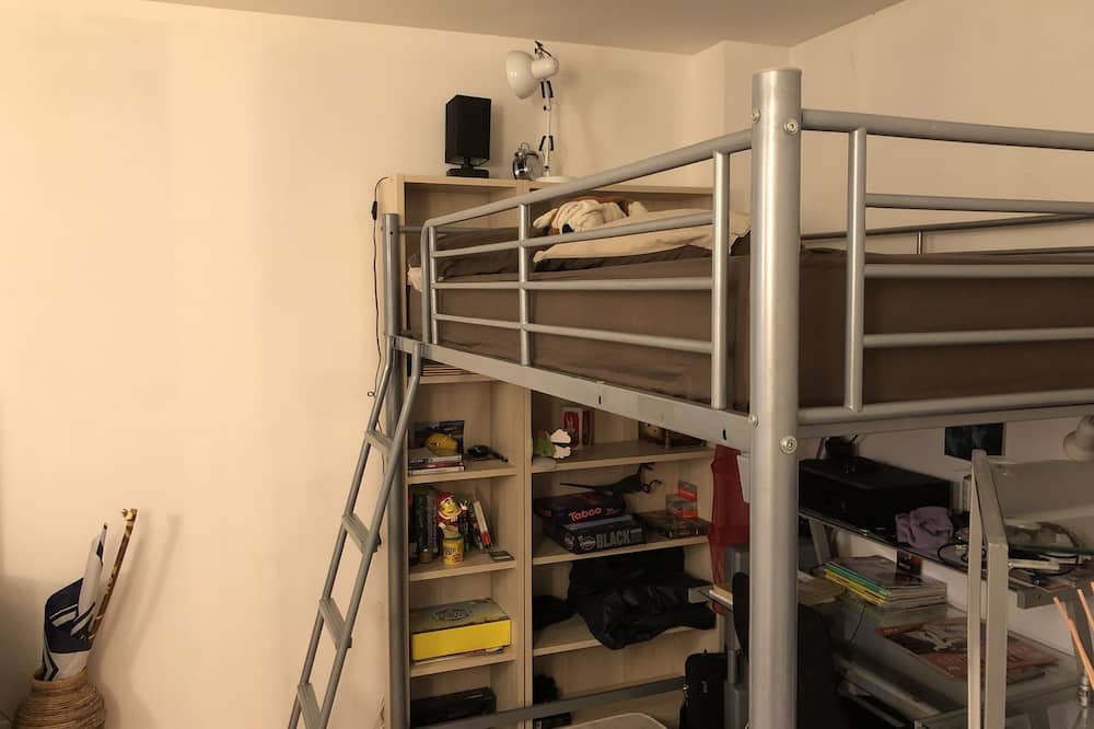 Photo of Bedroom in Laroque-Timbaut