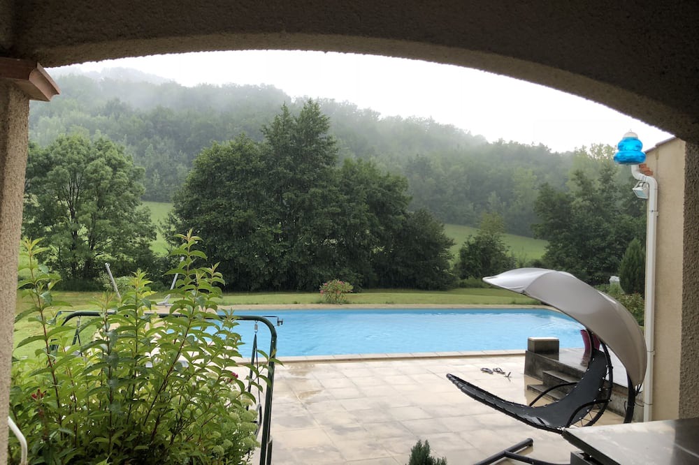 Photo of Outdoor in Laroque-Timbaut