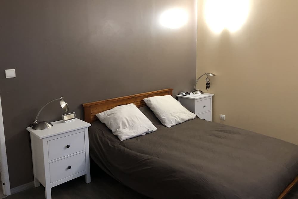 Photo of Bedroom in Laroque-Timbaut