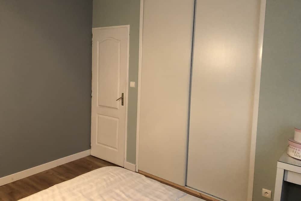 Photo of Bedroom in Laroque-Timbaut