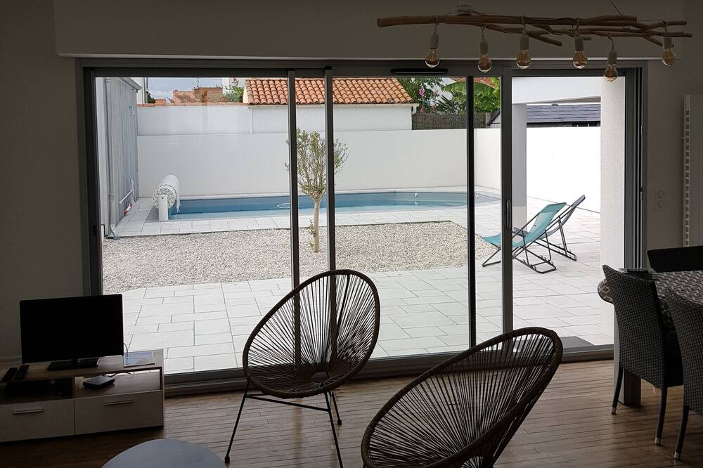 Photo of Livingroom in Port District
