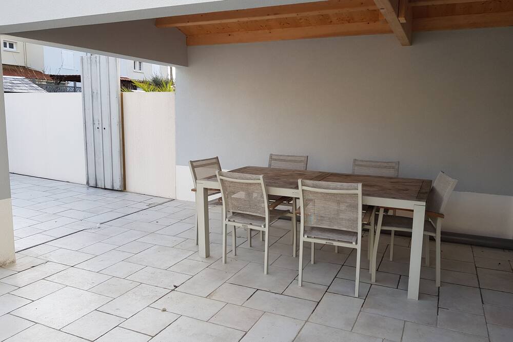 Photo of Kitchen in Port District
