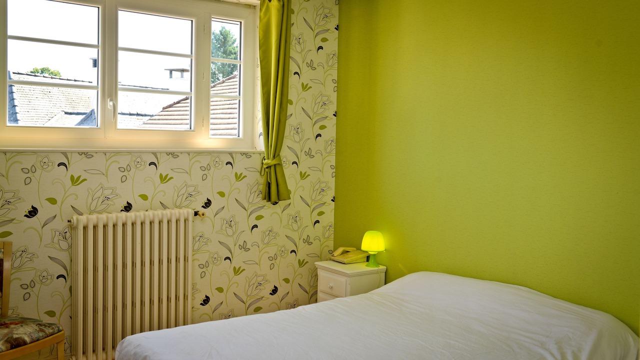 Photo of Bedroom in Geus-d'Oloron