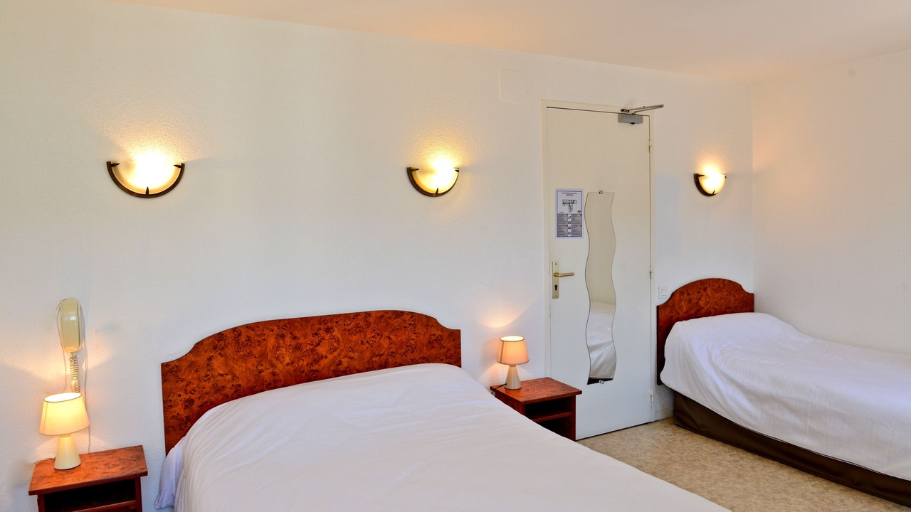Photo of Bedroom in Geus-d'Oloron