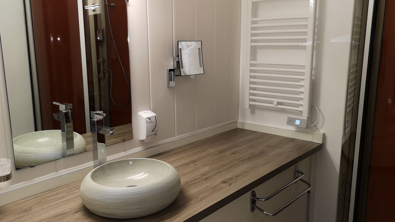 Photo of Bathroom in Cerizay