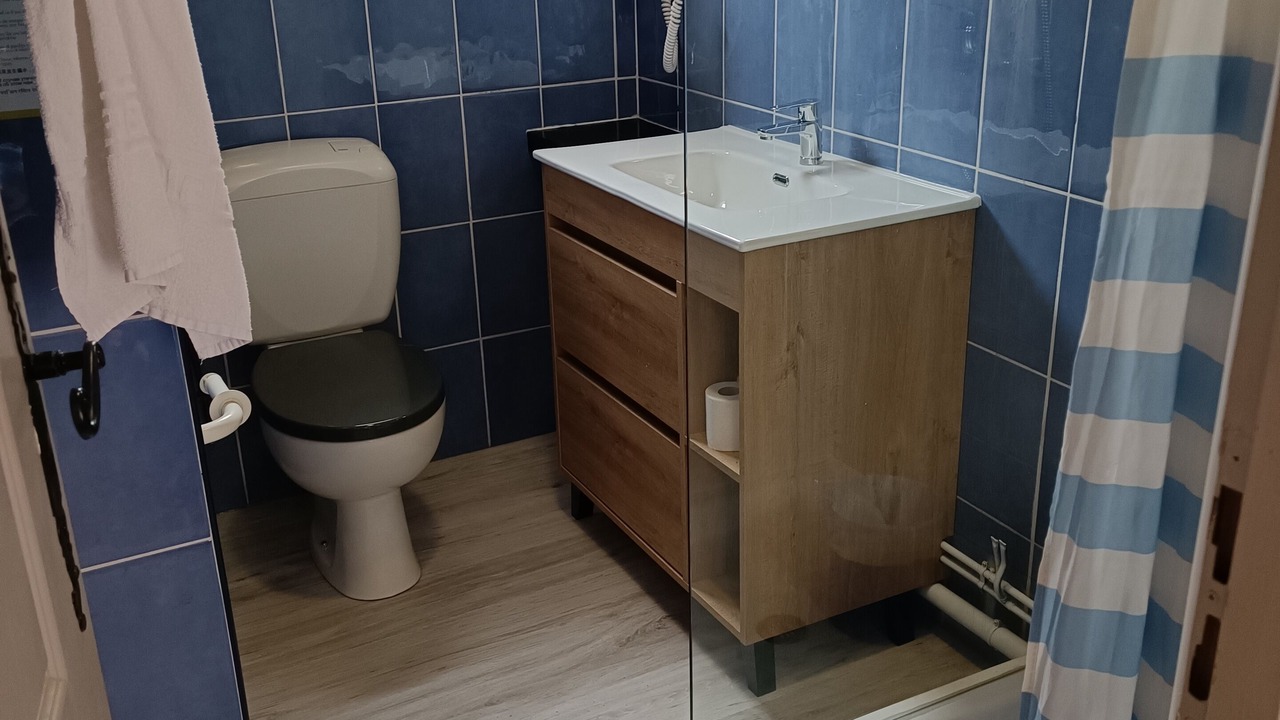 Photo of Bathroom in Chateauneuf-les-Martigues