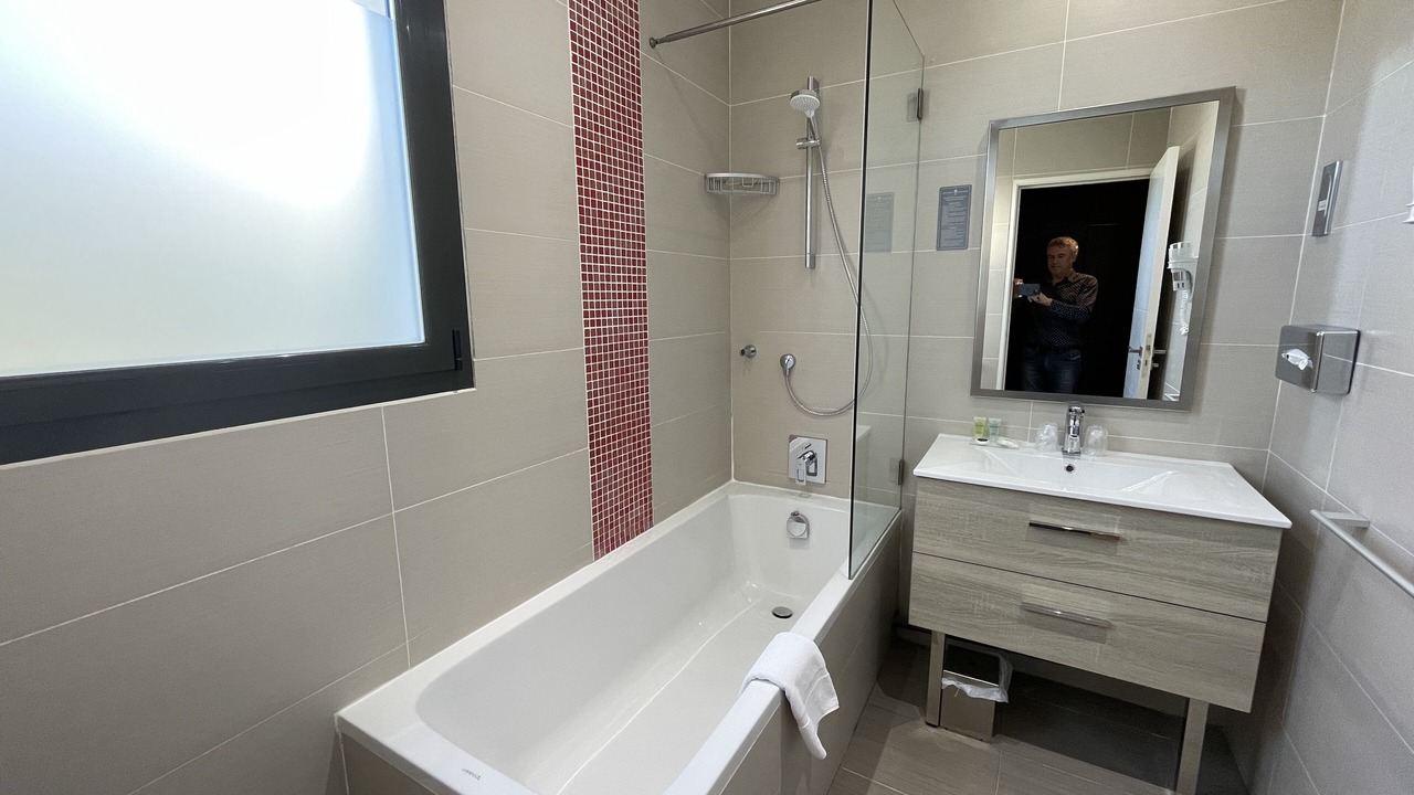 Photo of Bathroom in Le Lavandou
