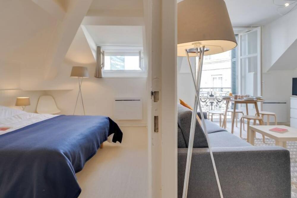 Photo of Bedroom in Biarritz City Centre