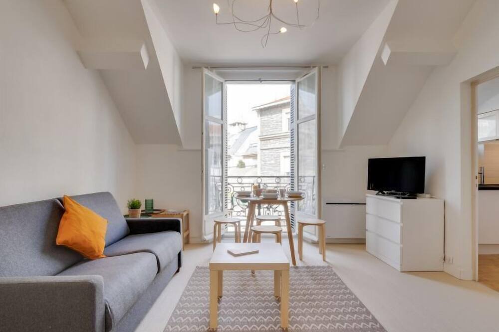 Photo of Livingroom in Biarritz City Centre