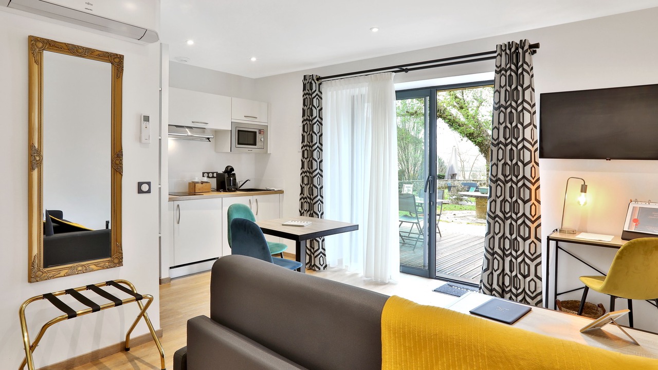 Photo of Outdoor in Castels et Bezenac