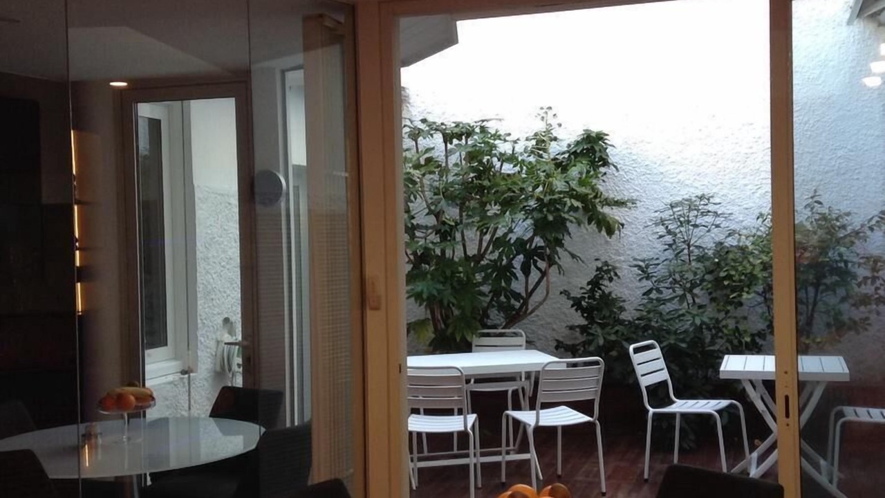 Photo of Patio Balcony in Bordeaux Golden Triangle