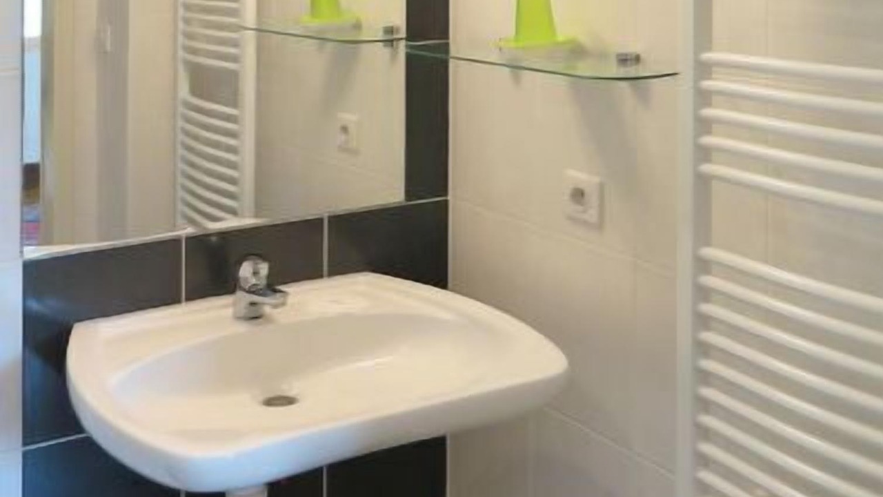 Photo of Bathroom in Saint-Vincent-de-Cosse