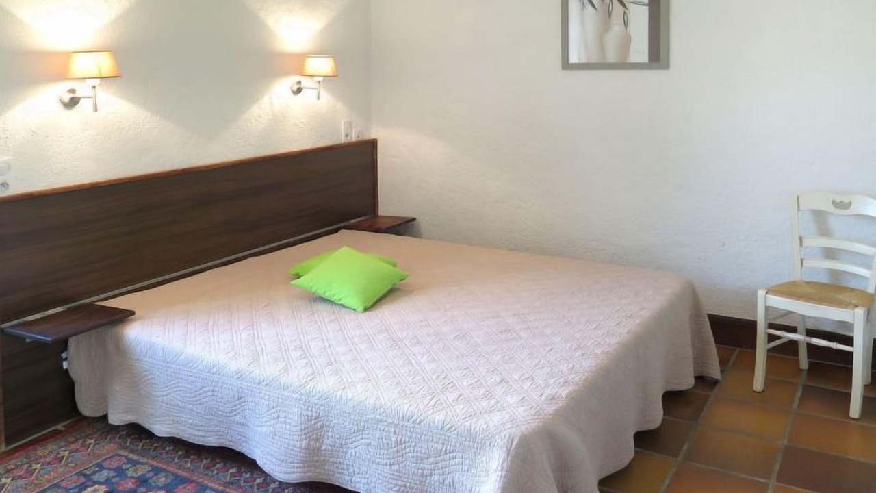 Photo of Bedroom in Saint-Vincent-de-Cosse