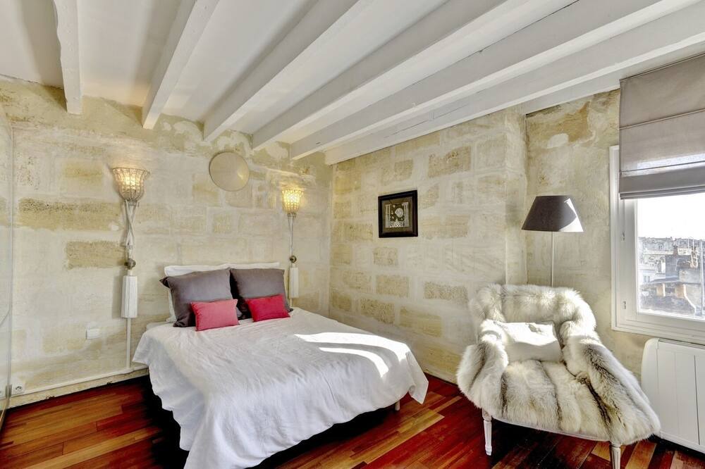 Photo of Bedroom in Hotel de Ville - Quinconces