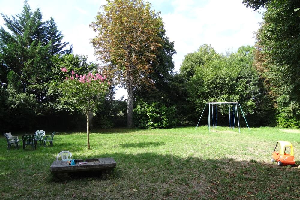 Photo of Outdoor in Grezillac