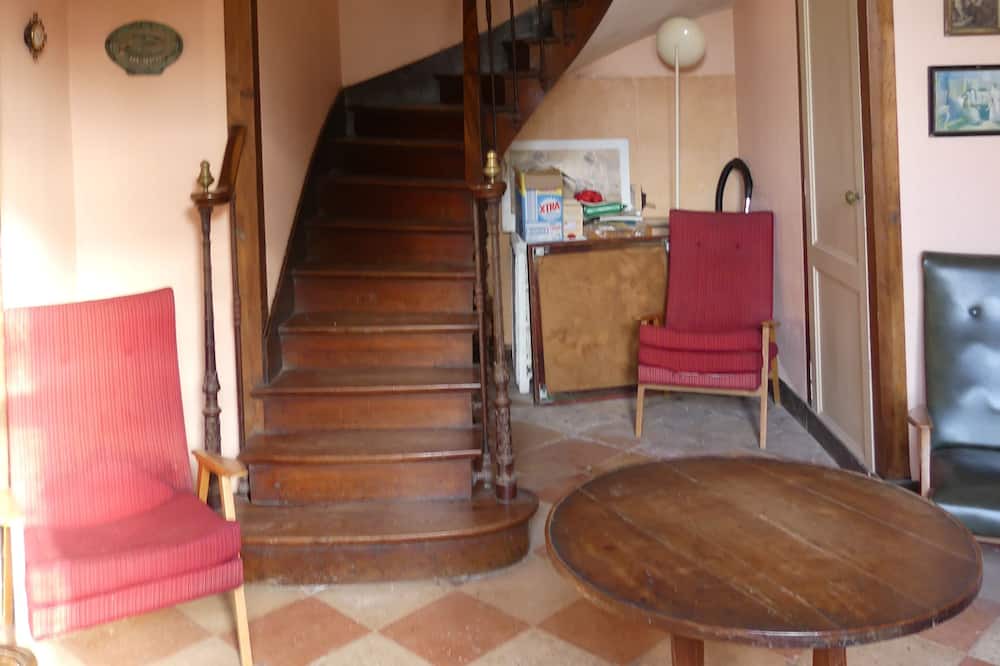 Photo of Bedroom in Grezillac