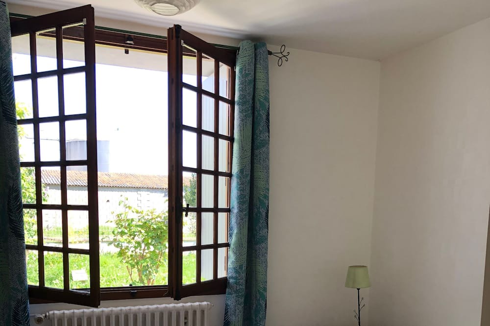 Photo of Bedroom in Mesnac
