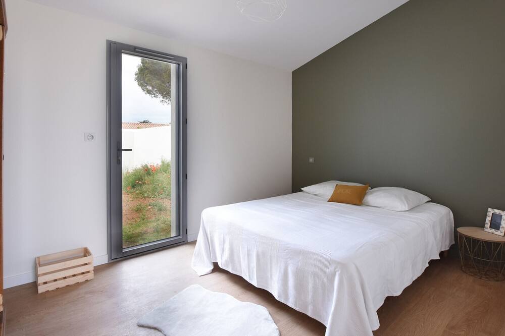 Photo of Bedroom in Sainte-Marie-de-Re